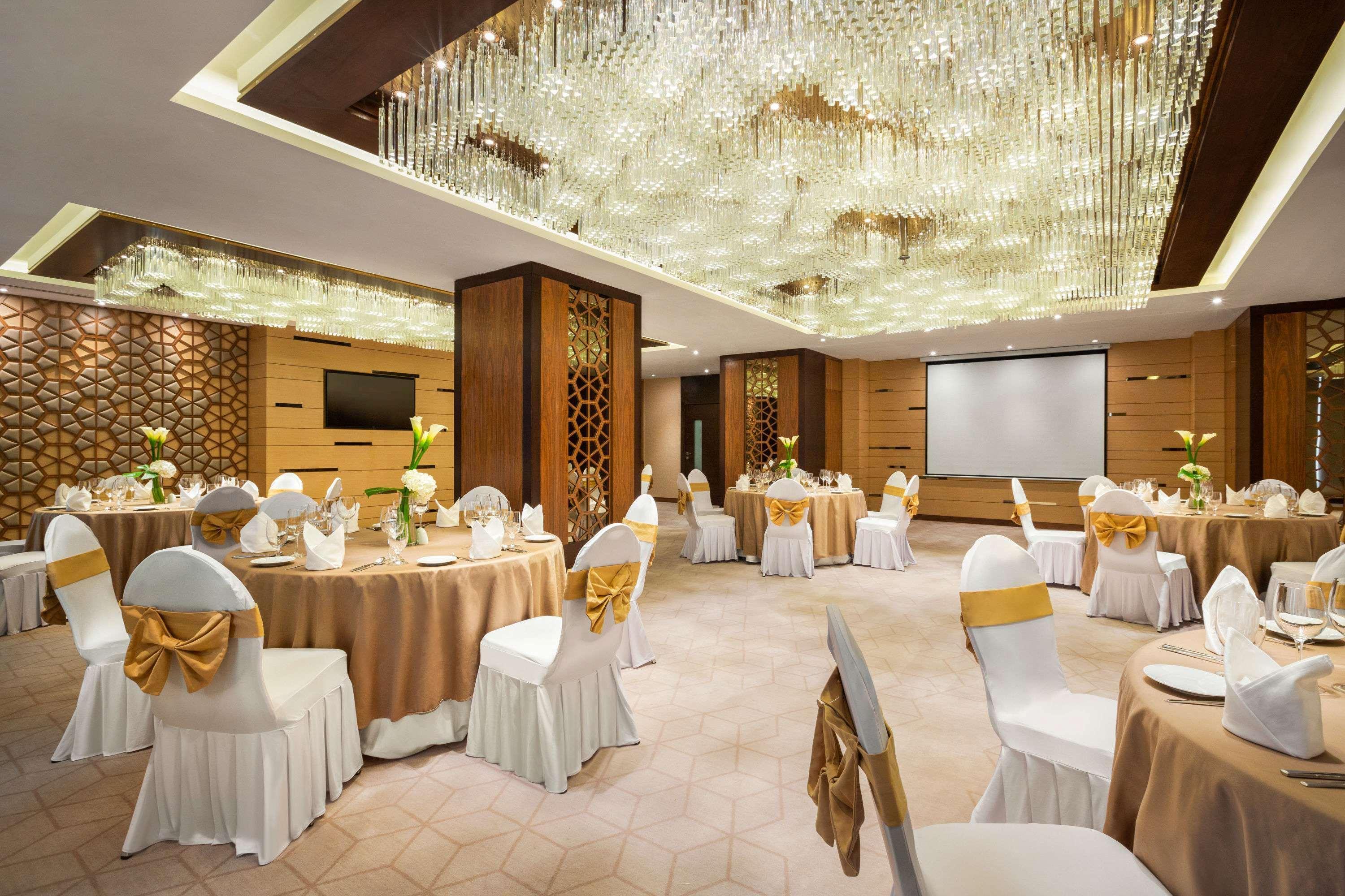 होटल Wyndham Garden 4*